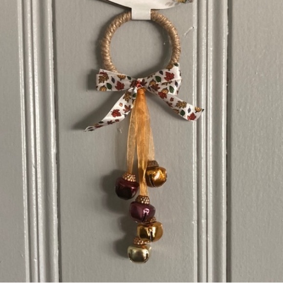 NWT Gold Fall Harvest Theme Door Knob Hanger w/ Bells & Bow - Picture 7 of 8